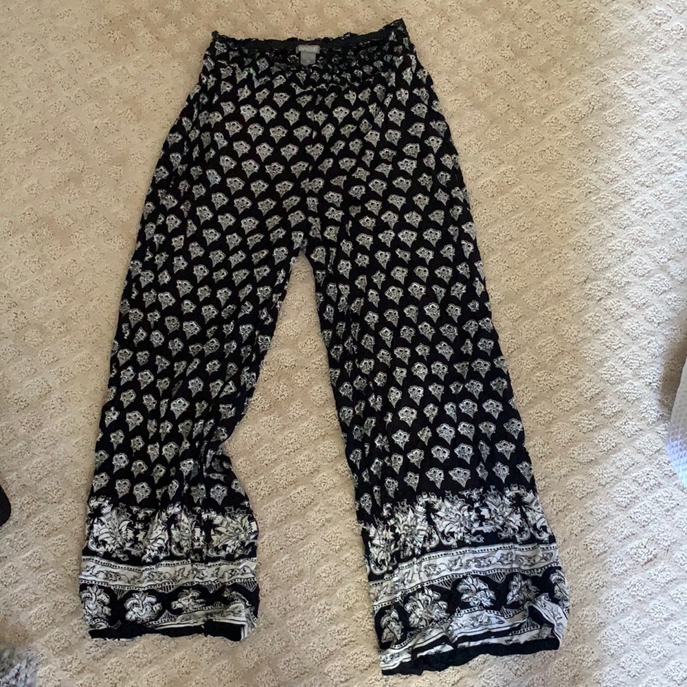 Flowy pants
